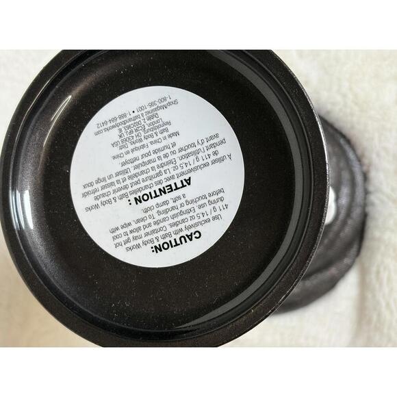 Bath & Body Works Disney Villains Evil Queen Poison Apple 3-Wick Candle Holder - Picture 5 of 5